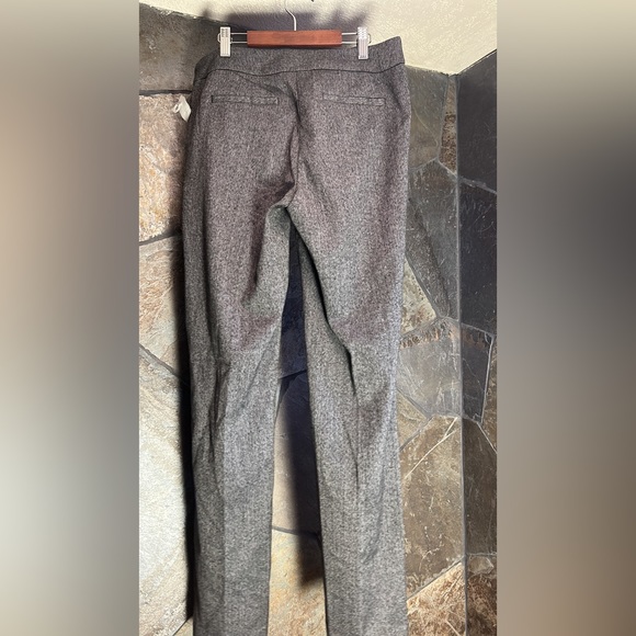 Jones New York plaid dress pants, size 4. - Picture 2 of 4